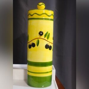 Ceramic vase or storage container